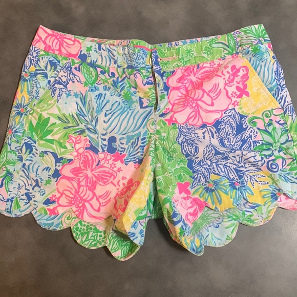 Lilly Pulitzer shorts - Picture 1 of 3